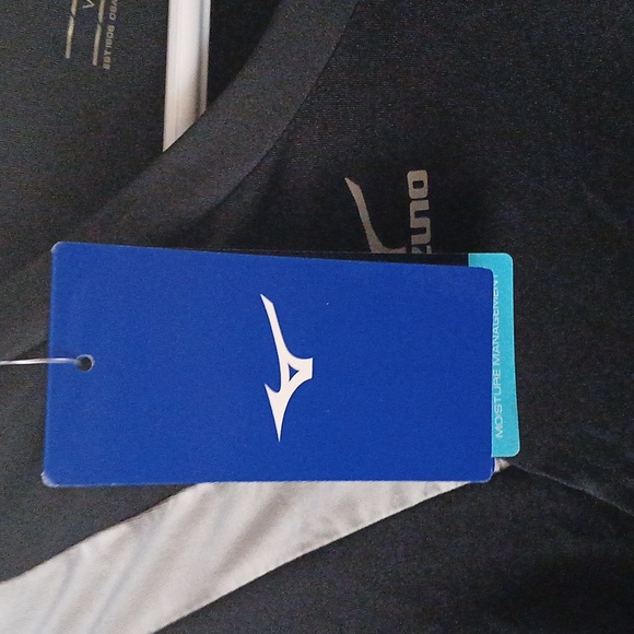 Womens Mizuno volleyball shirt long sleeve nwt size xs colors black blue white - Picture 4 of 10